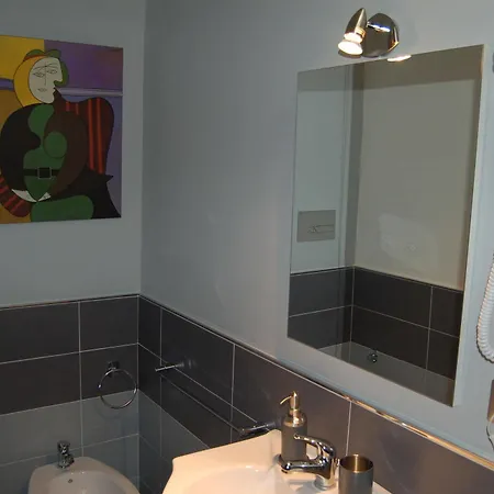 Picasso Bed & Breakfast *